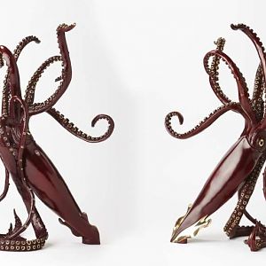 LEGEND bronze giant squid