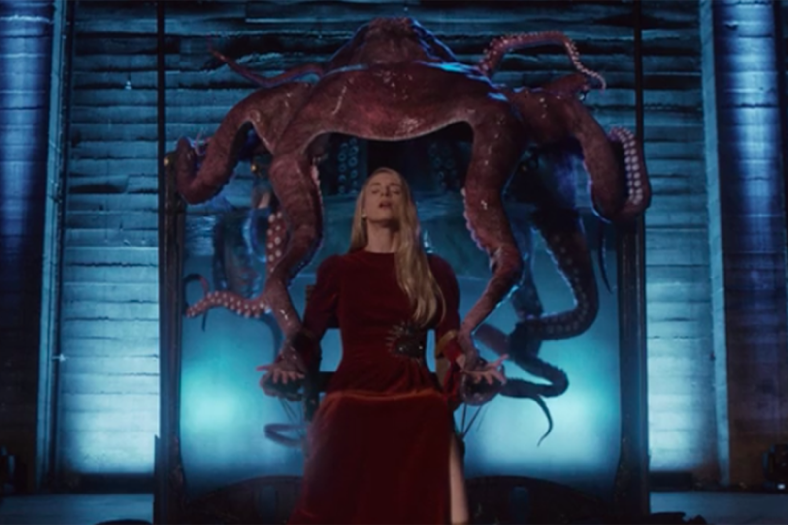 The OA Season 2: A Tribute to Old Knight, the Telepathic Octopus That  Deserved Better | TV Guide